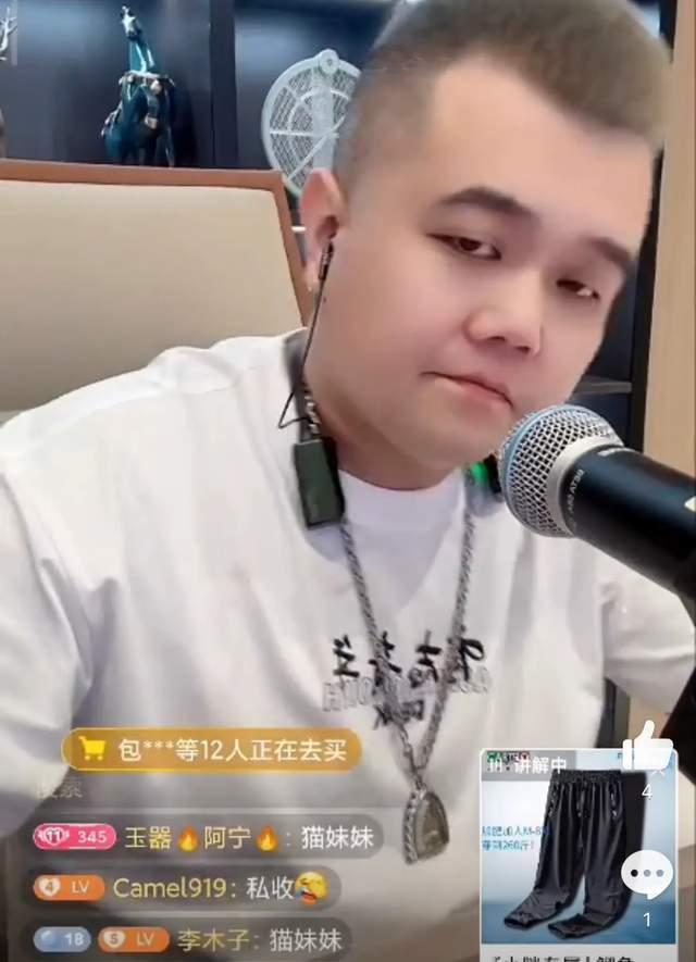 大瓜爆料小胖视频,小胖视频引发热议，揭秘背后惊人真相！