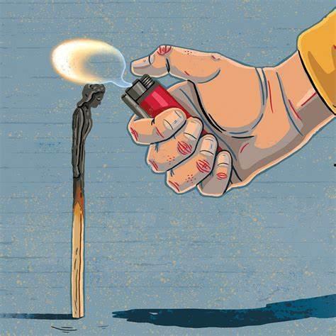 吃瓜被扔后续,扔瓜者身份曝光，事件引发社会热议