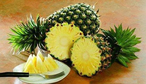 吃瓜买菠萝,吃瓜群众教你轻松挑选新鲜菠萝