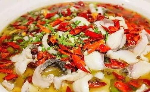 灌南酸菜鱼吃瓜,酸爽开胃，吃瓜群众的美食新宠